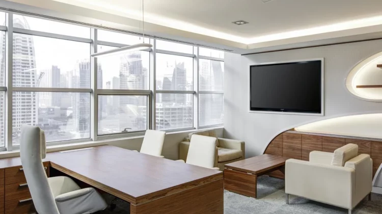 Światło w biurze – rozwiązania oświetleniowe i wskazówki, jak je dobrać