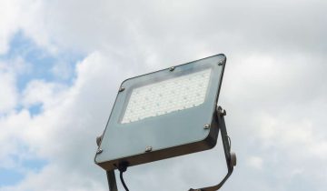 Naświetlacze LED – gdzie się je stosuje?