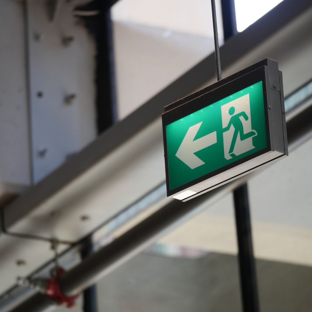 Oświetlenie ewakuacyjne